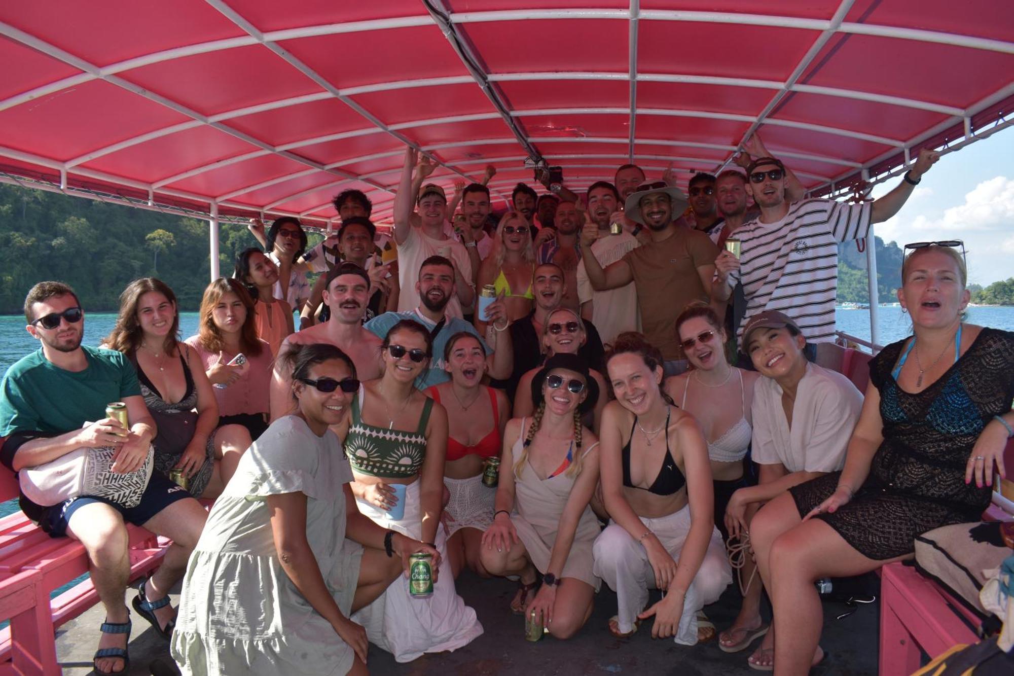 Ostello Social Quarters Railay Beach Esterno foto